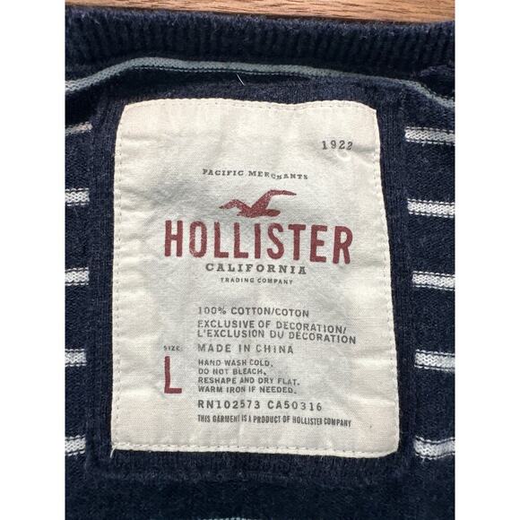 Vintage Y2K Hollister Women's Striped Navy V-Neck Sweater, Size L, EUC - Picture 4 of 4